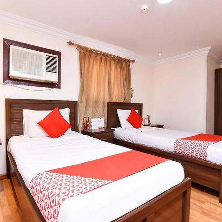 Oyo 416 Bonais Hotel Эль-Хаса Экстерьер фото