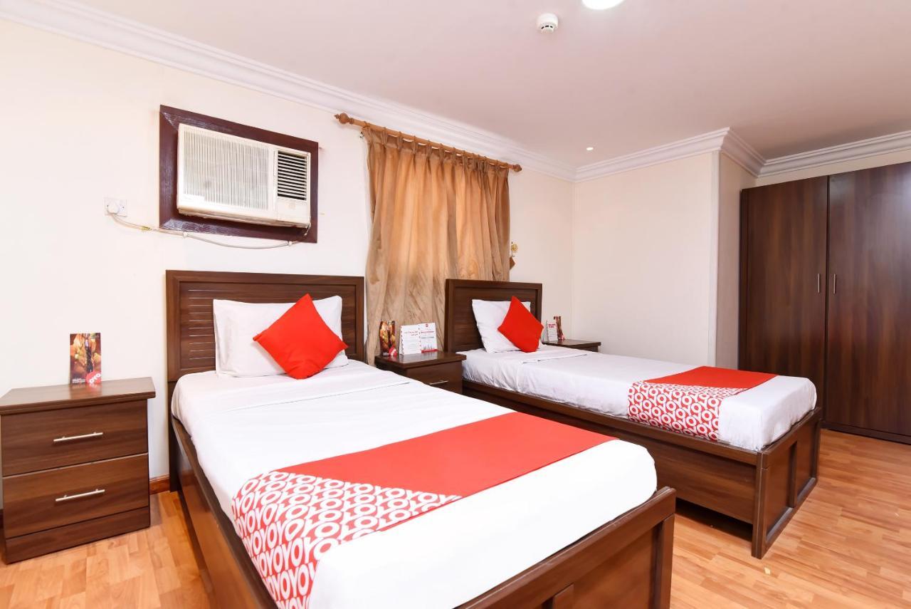 Oyo 416 Bonais Hotel Эль-Хаса Экстерьер фото